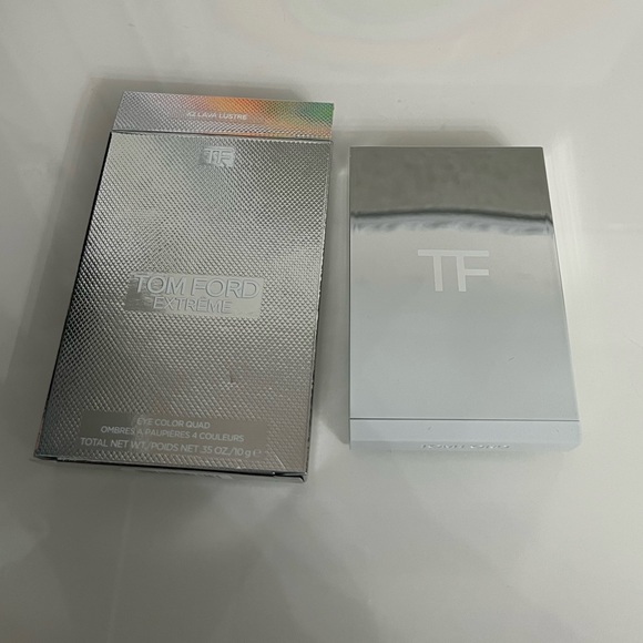 Tom Ford New Authentic Limited edition Eyeshadow Pallet. - Picture 8 of 11